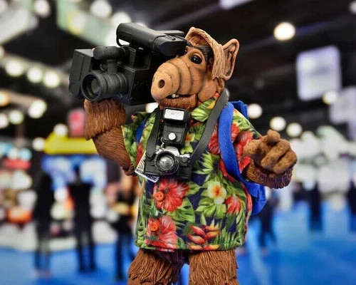 Figurine alf cosmic con neca - cosmic,